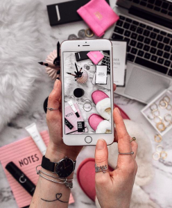 SmartPhone Photography Create Beautiful Flat Lays For Instagram