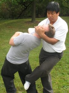 Yin Style Bagua - He Jinbao - Seizing and Grasping