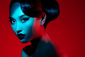 Lindsay Adler – Transform Your Images With Color Grading