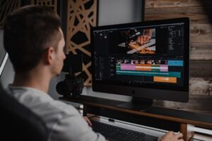 Full Time Filmmaker - Davinci Resolve Editing Workflow